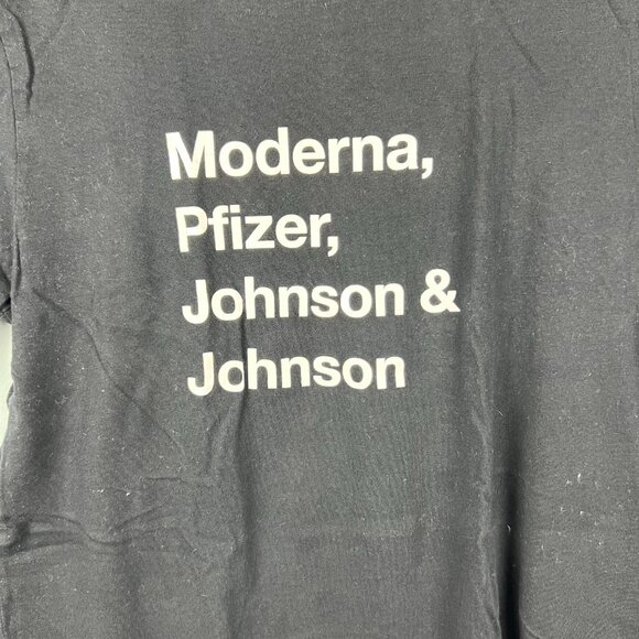 Cards Against Humanity Inspired Tee.- Covid Vaccine Manufacturers Size M - Picture 3 of 4